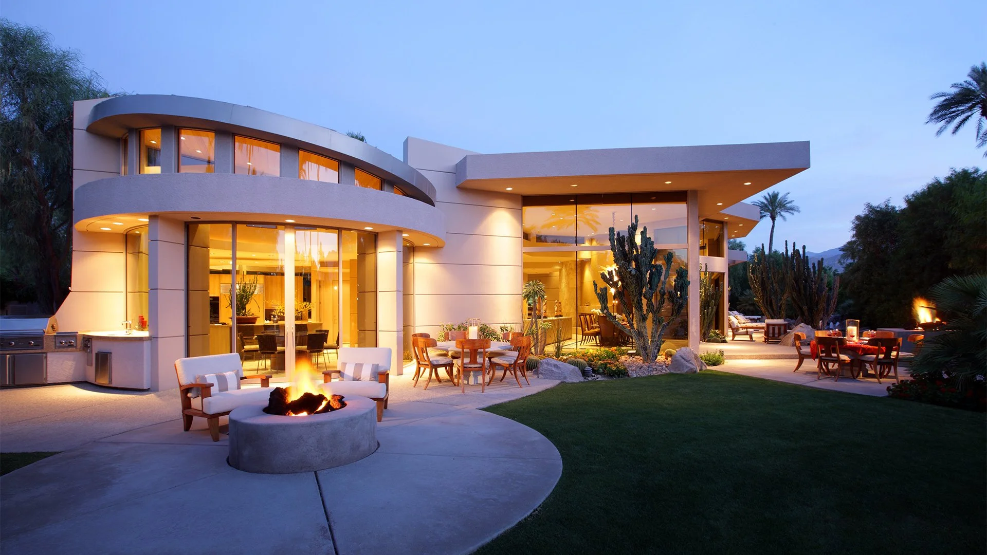 Modern California Residence — Rancho Mirage, California